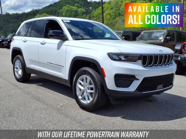 2025 Jeep Grand Cherokee GRAND CHEROKEE LAREDO X 4X4