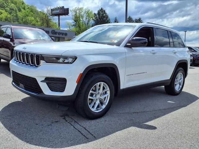2025 Jeep Grand Cherokee GRAND CHEROKEE LAREDO X 4X4