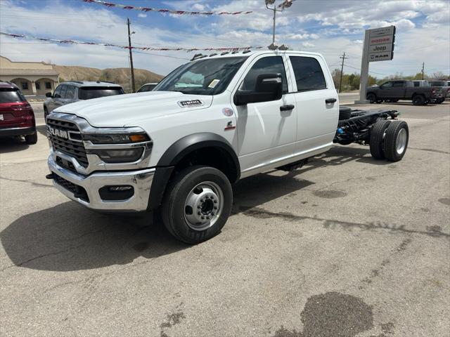 2025 RAM Ram 5500 Chassis Cab RAM 5500 TRADESMAN CHASSIS CREW CAB 4X4 84 CA 2025 RAM Ram 5500 Chassis Cab RAM 5500 TRADESMAN CHASSIS CREW CAB 4X4 84 CA