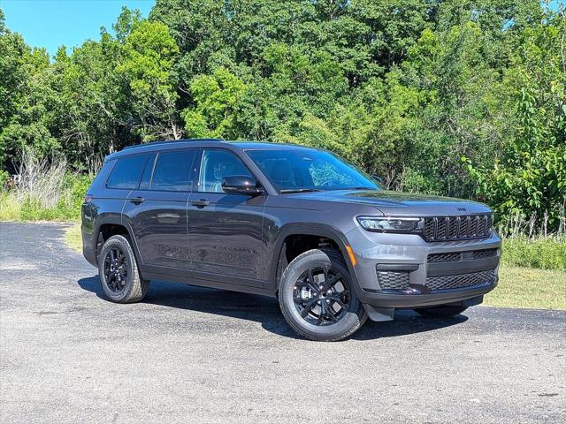 2025 Jeep Grand Cherokee GRAND CHEROKEE L ALTITUDE 4X2