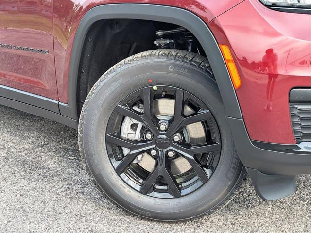 2025 Jeep Grand Cherokee GRAND CHEROKEE L ALTITUDE 4X2