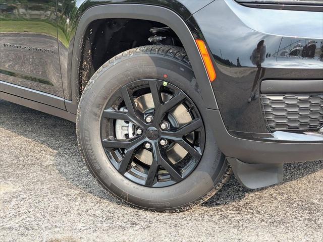 2025 Jeep Grand Cherokee GRAND CHEROKEE L ALTITUDE 4X2
