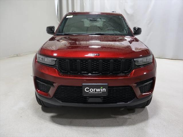 2025 Jeep Grand Cherokee GRAND CHEROKEE ALTITUDE 4X4