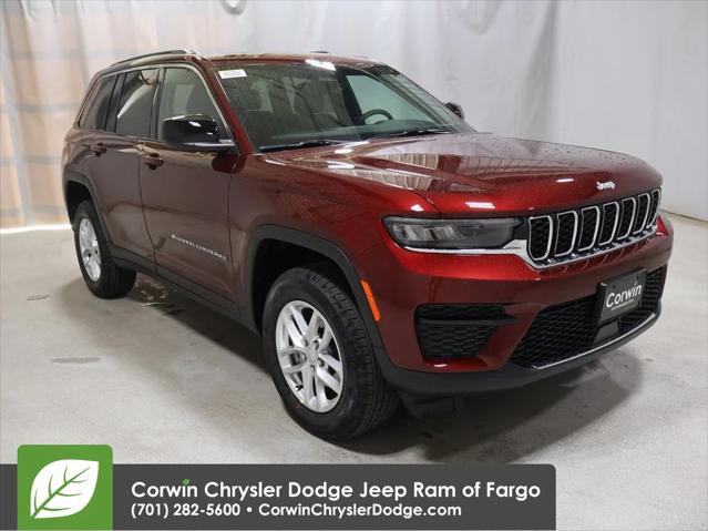 2025 Jeep Grand Cherokee GRAND CHEROKEE LAREDO X 4X4