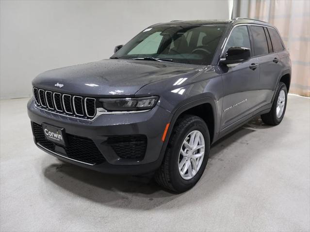 2025 Jeep Grand Cherokee GRAND CHEROKEE LAREDO X 4X4