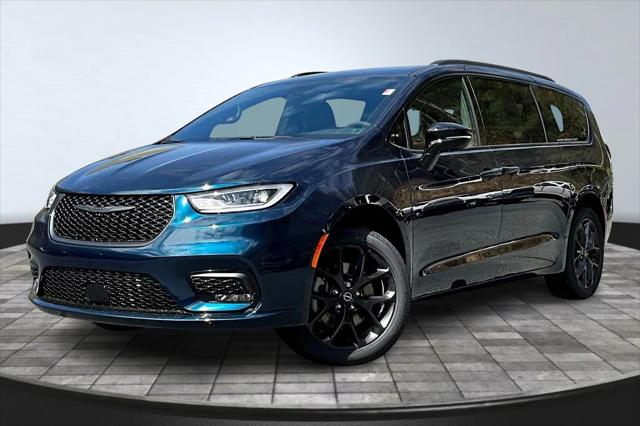 2025 Chrysler Pacifica PACIFICA LIMITED AWD