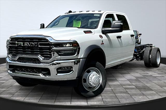 2025 RAM Ram 5500 Chassis Cab RAM 5500 TRADESMAN CHASSIS CREW CAB 4X4 84 CA