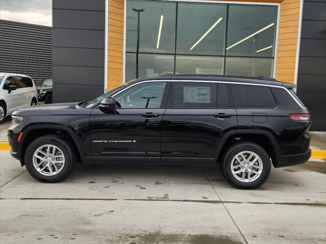 2025 Jeep Grand Cherokee GRAND CHEROKEE L LAREDO X 4X4