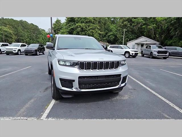 2025 Jeep Grand Cherokee GRAND CHEROKEE L LAREDO 4X2
