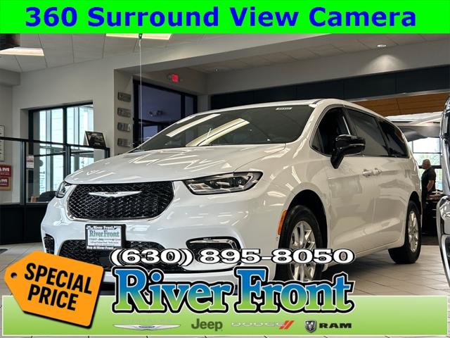 2025 Chrysler Pacifica PACIFICA SELECT