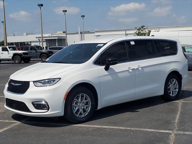 2025 Chrysler Pacifica PACIFICA SELECT