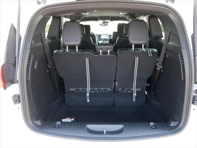 2025 Chrysler Voyager VOYAGER LX