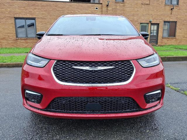 2025 Chrysler Pacifica PACIFICA SELECT