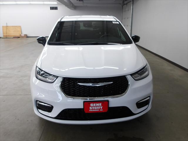 2025 Chrysler Pacifica Hybrid PACIFICA PLUG-IN HYBRID SELECT