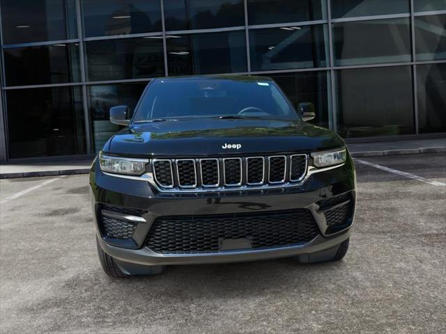 2025 Jeep Grand Cherokee GRAND CHEROKEE LAREDO X 4X2