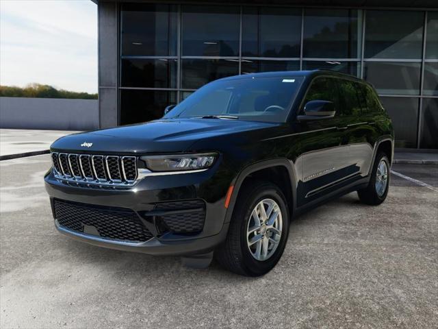 2025 Jeep Grand Cherokee GRAND CHEROKEE LAREDO X 4X2