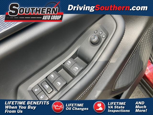 2025 Jeep Grand Cherokee GRAND CHEROKEE LAREDO 4X4