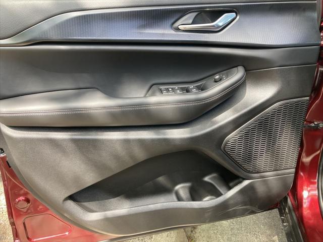2025 Jeep Grand Cherokee GRAND CHEROKEE LAREDO 4X4