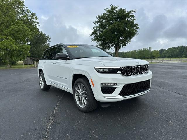 2025 Jeep Grand Cherokee GRAND CHEROKEE SUMMIT 4X4