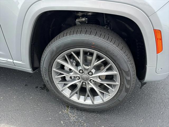 2025 Jeep Grand Cherokee GRAND CHEROKEE SUMMIT 4X4