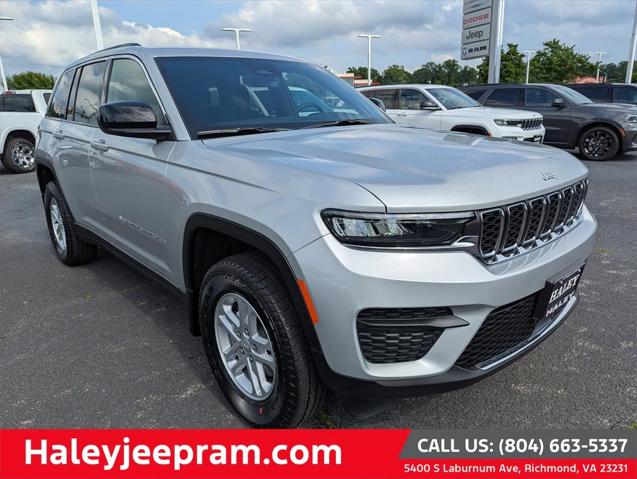 2025 Jeep Grand Cherokee GRAND CHEROKEE LAREDO 4X4