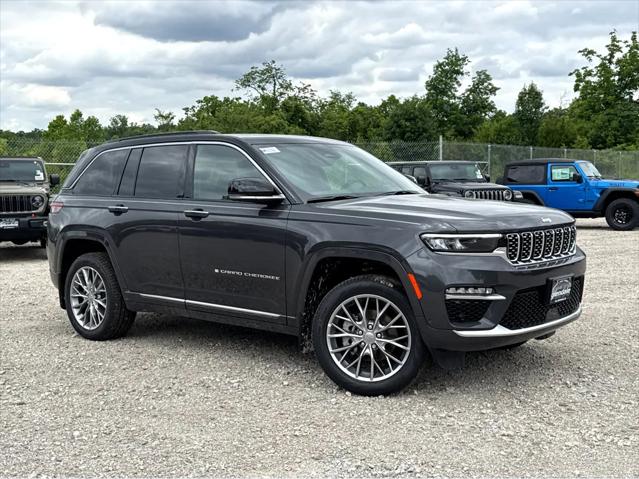 2025 Jeep Grand Cherokee GRAND CHEROKEE SUMMIT 4X4
