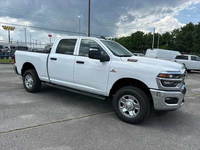 2025 RAM Ram 3500 RAM 3500 TRADESMAN CREW CAB 4X4 64 BOX