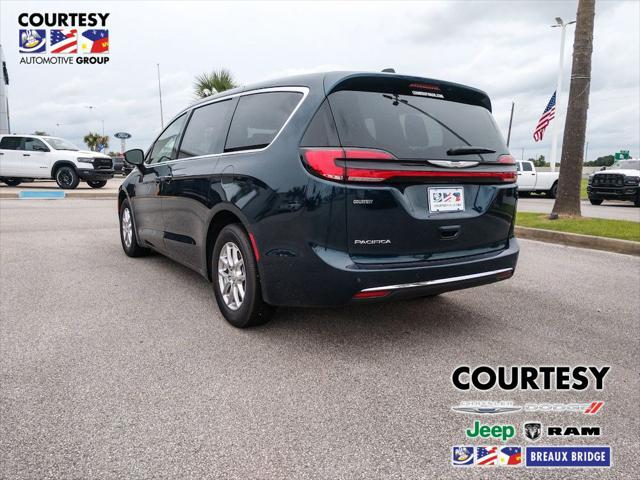 2025 Chrysler Pacifica PACIFICA SELECT 2025 Chrysler Pacifica PACIFICA SELECT