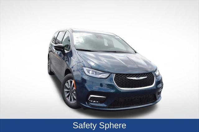 2025 Chrysler Pacifica Hybrid PACIFICA PLUG-IN HYBRID SELECT