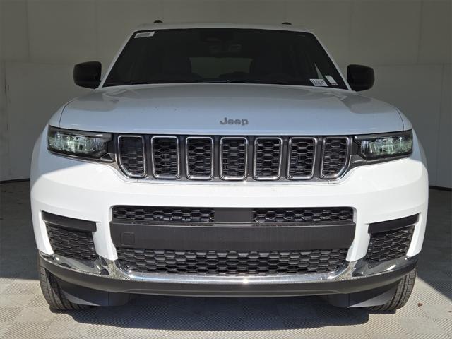 2025 Jeep Grand Cherokee GRAND CHEROKEE L LAREDO X 4X2