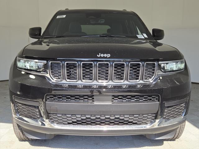 2025 Jeep Grand Cherokee GRAND CHEROKEE L LAREDO X 4X2