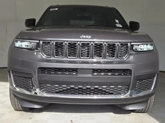 2025 Jeep Grand Cherokee GRAND CHEROKEE L LAREDO X 4X2