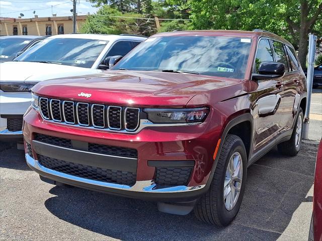 2025 Jeep Grand Cherokee GRAND CHEROKEE L LAREDO 4X4