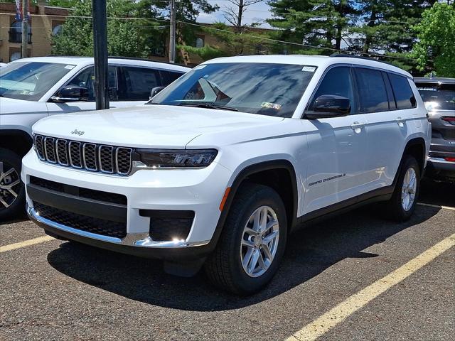 2025 Jeep Grand Cherokee GRAND CHEROKEE L LAREDO 4X4