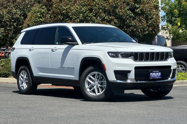 2025 Jeep Grand Cherokee GRAND CHEROKEE L LAREDO X 4X4