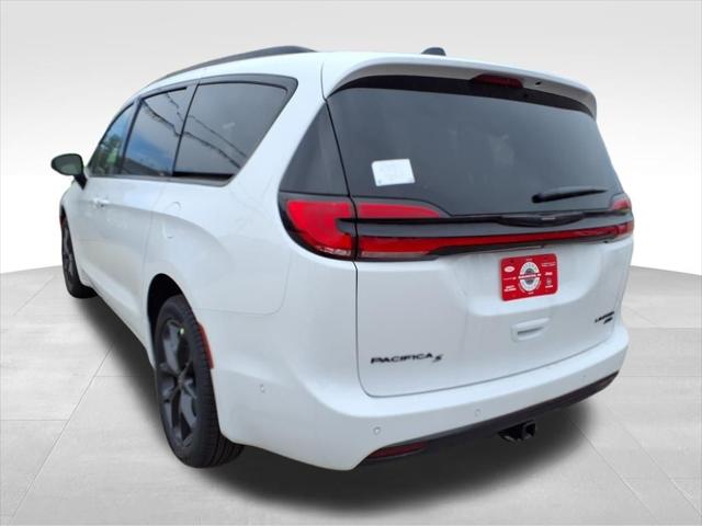 2025 Chrysler Pacifica PACIFICA LIMITED AWD