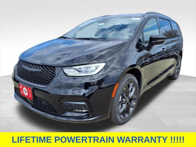 2025 Chrysler Pacifica PACIFICA LIMITED AWD