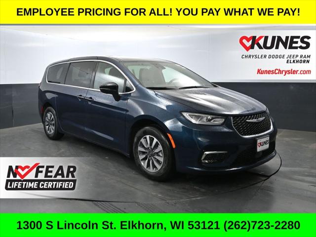 2025 Chrysler Pacifica Hybrid PACIFICA PLUG-IN HYBRID SELECT