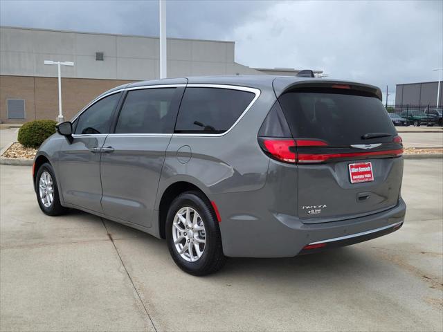 2025 Chrysler Pacifica PACIFICA SELECT