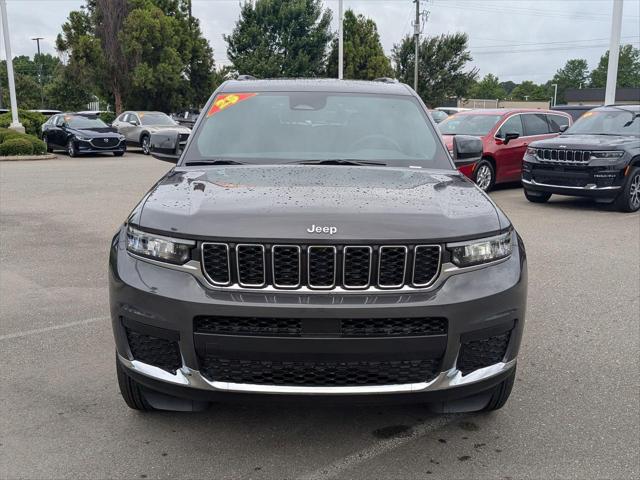 2025 Jeep Grand Cherokee GRAND CHEROKEE L LAREDO X 4X4