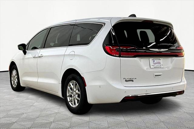 2025 Chrysler Pacifica PACIFICA SELECT
