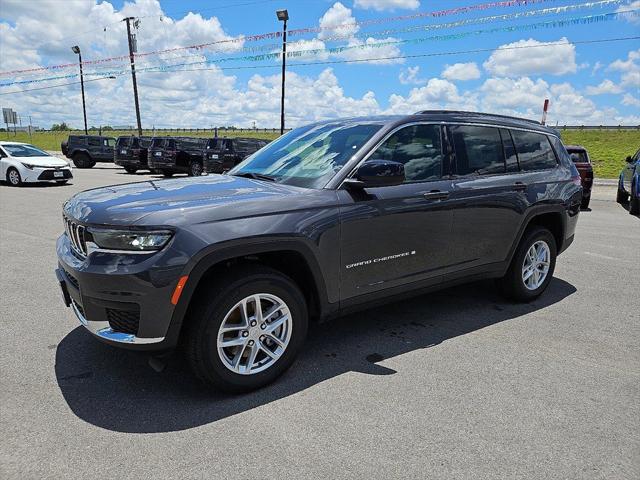 2025 Jeep Grand Cherokee GRAND CHEROKEE L LAREDO X 4X4