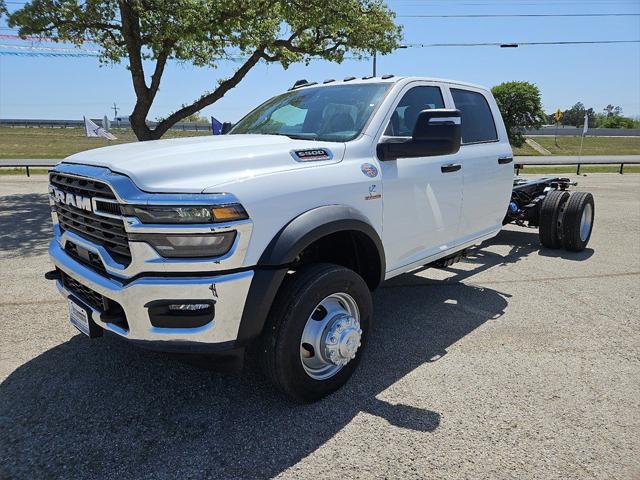 2025 RAM Ram 5500 Chassis Cab RAM 5500 TRADESMAN CHASSIS CREW CAB 4X4 84 CA
