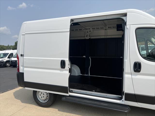 2025 RAM Ram ProMaster RAM PROMASTER 1500 TRADESMAN CARGO VAN HIGH ROOF 136 WB