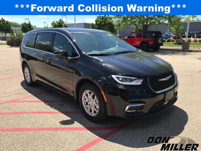 2025 Chrysler Pacifica PACIFICA SELECT