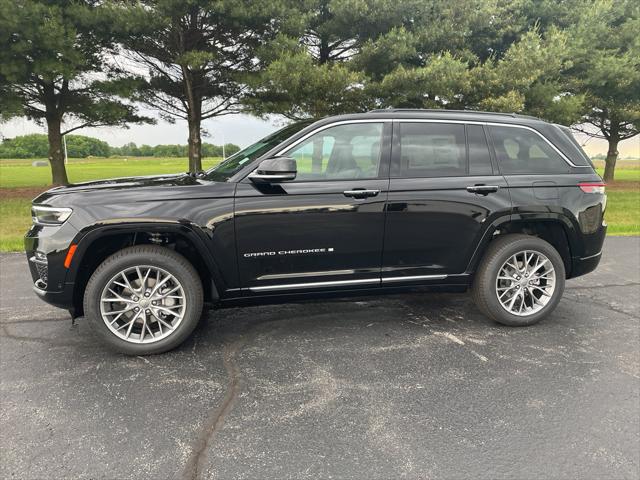 2025 Jeep Grand Cherokee GRAND CHEROKEE SUMMIT 4X4
