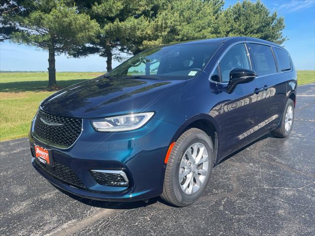 2025 Chrysler Pacifica PACIFICA SELECT AWD