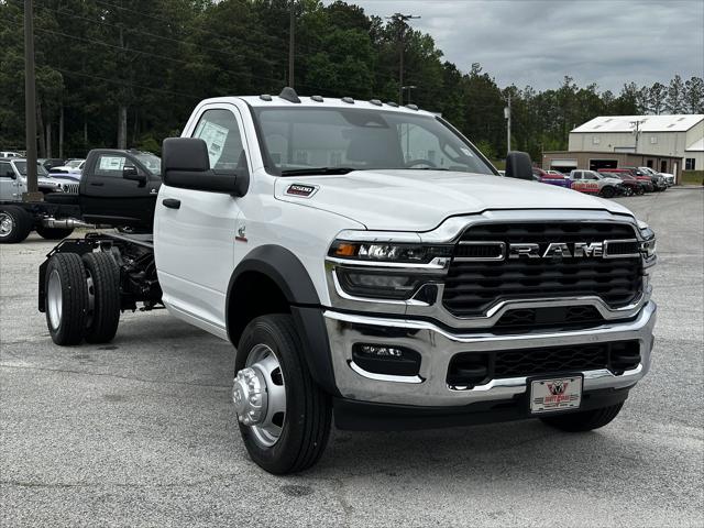 2025 RAM Ram 5500 Chassis Cab RAM 5500 TRADESMAN CHASSIS REGULAR CAB 4X4 84 CA