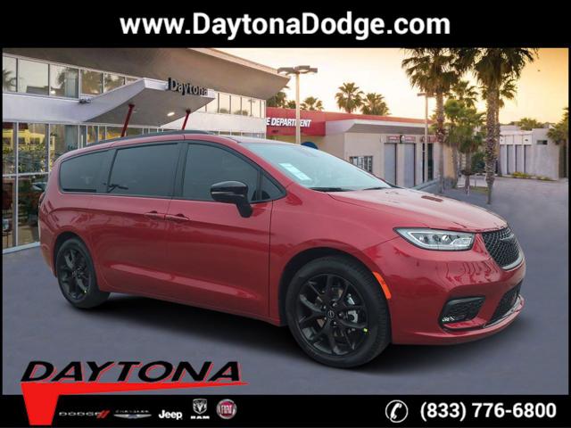 2025 Chrysler Pacifica PACIFICA LIMITED
