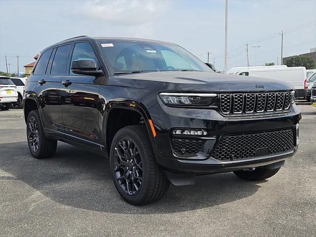 2025 Jeep Grand Cherokee GRAND CHEROKEE SUMMIT 4X4